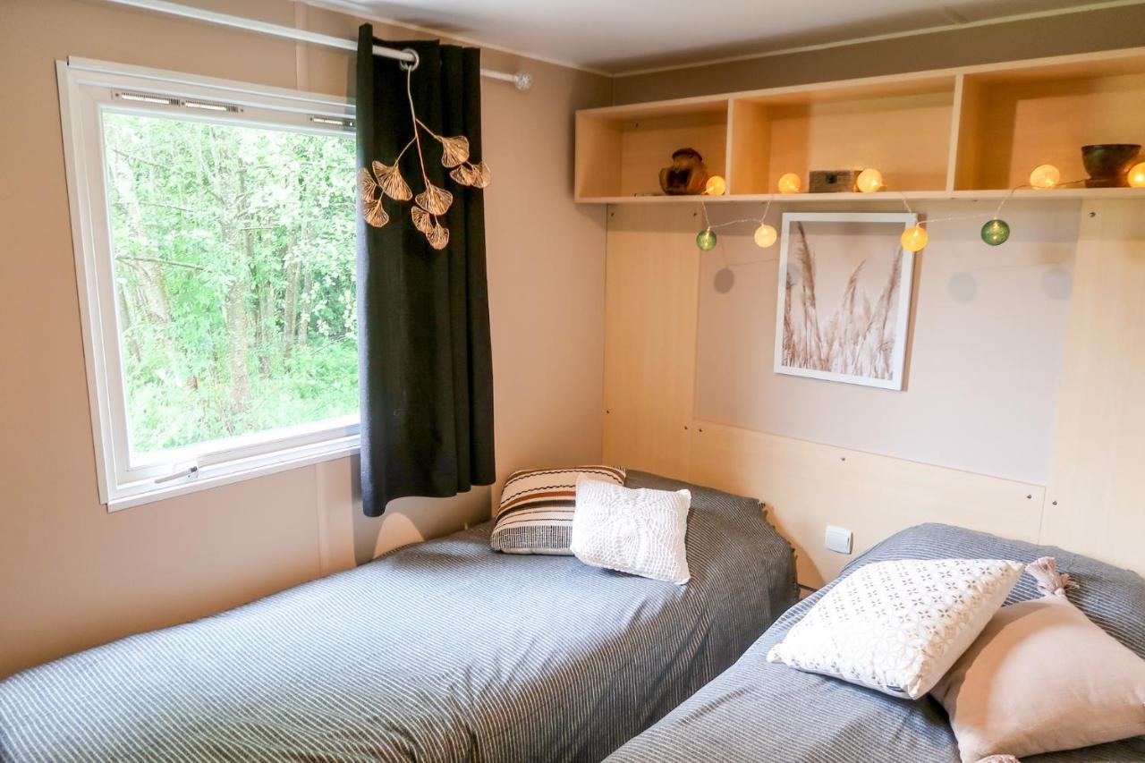 Mini-Glamping En Auvergne Villa Sainte-Christine  Bagian luar foto